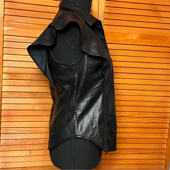 GAP Black Women's Button Down Vegan Leather Top - Picture 4 of 6